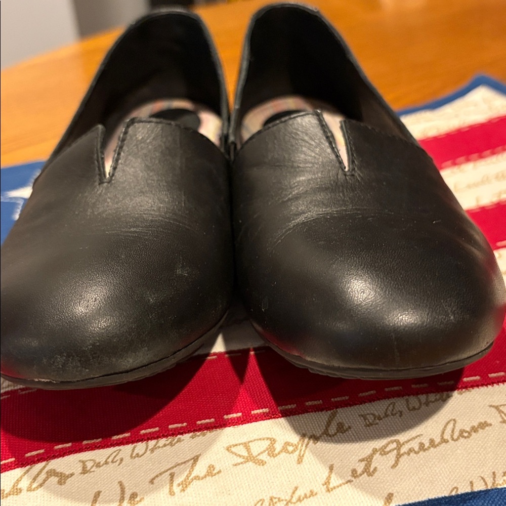 Born Elegant Black Women's Loafers, Excellent Condition, Leather Uppers, 8.5M - Picture 9 of 9